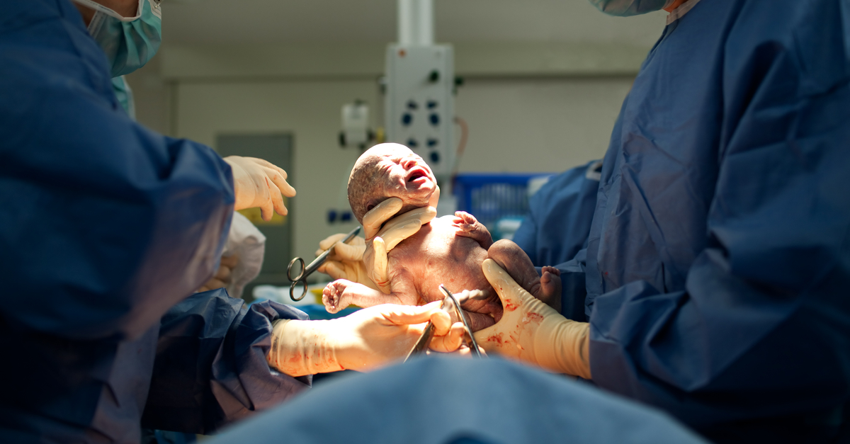 What You Should Know About Forced Extraction Birth Injuries | Birth Injury Law Firm Directory
